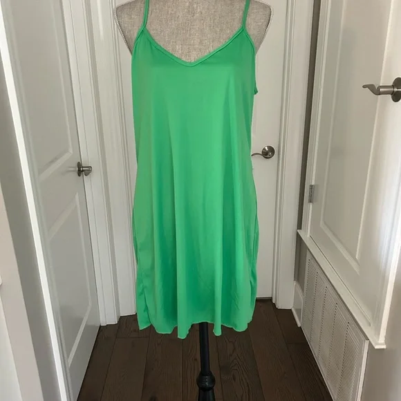 NWT! Mlle Gabrielle Woman’s Green & White Tropical Leaf Print Midi Dress. Sz L - Picture 14 of 14